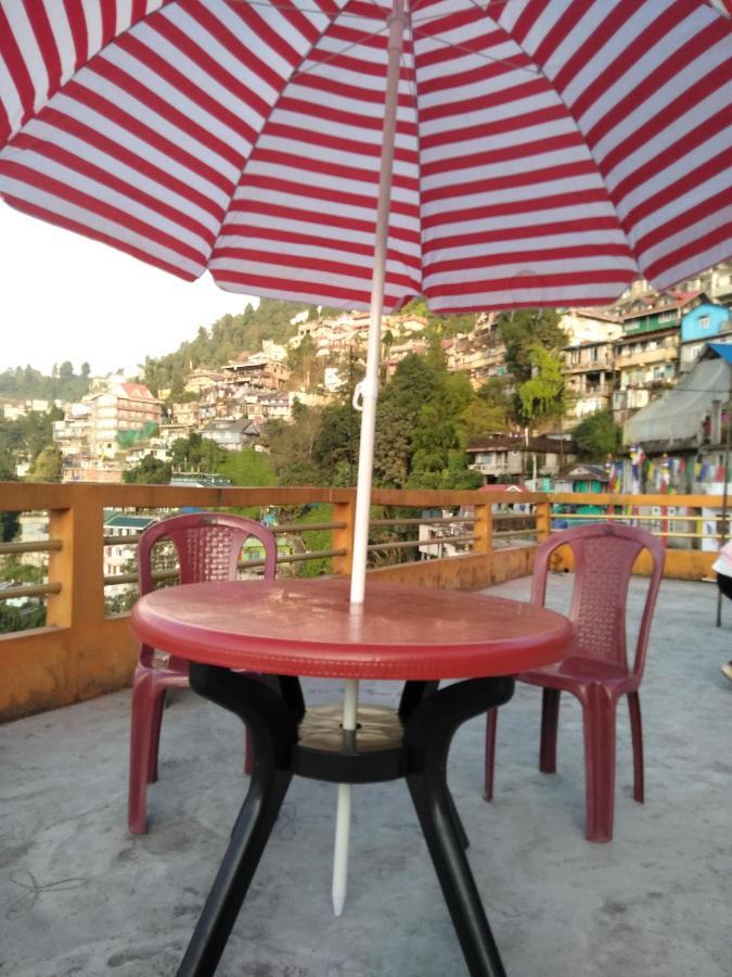 Lotus Homestay Darjeeling  Ngoại thất bức ảnh
